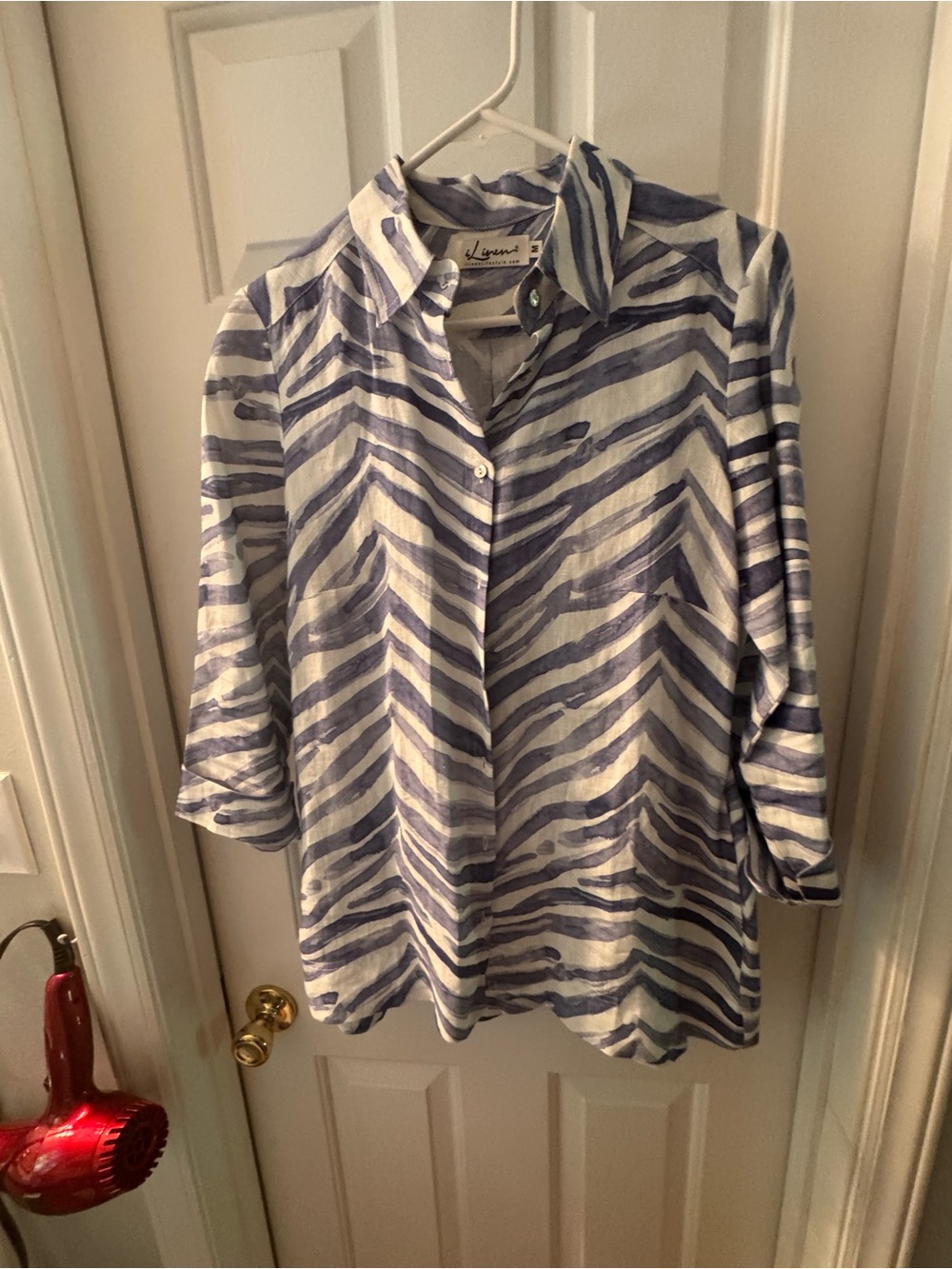 Lysse Blue & White Striped Zebra-Print Button-Down Shirt
